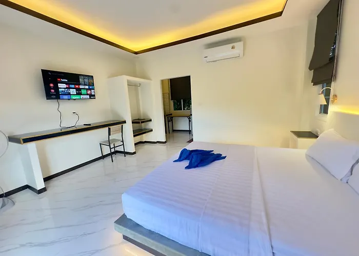 Lanta Living Bungalow