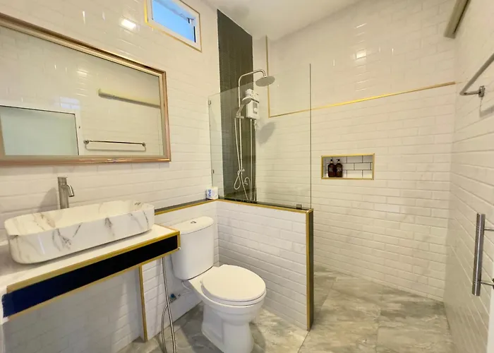 Lanta Living Bungalow